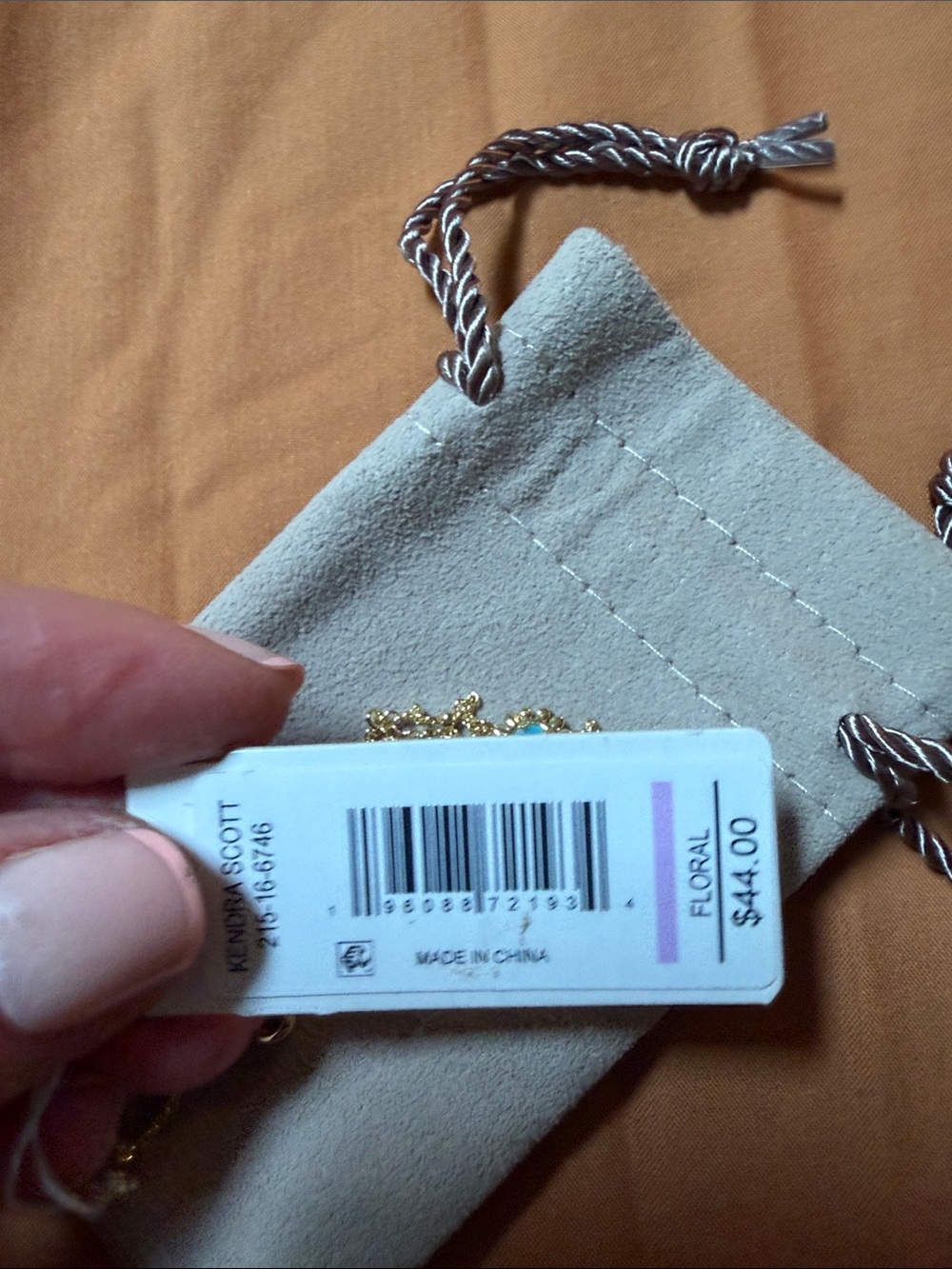 Kendra Scott NWT $44 Gold Bracelet with Turquoise Blue Flower Charms - Picture 3 of 5